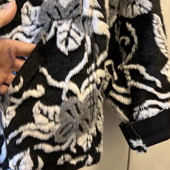 Reversible jacket. SOLD - Picture 7 of 10